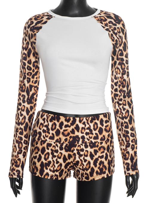 2026 Spring Women's Set Round  - T Shirt Tight Fit recensione e prezzo