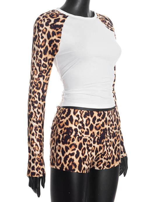 2026 Spring Women's Set Round  - T Shirt Tight Fit recensione e prezzo
