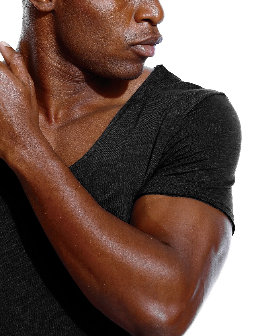 Scoop Neck T Shirt for Men Low - Undershirt Crew Neck recensione e prezzo