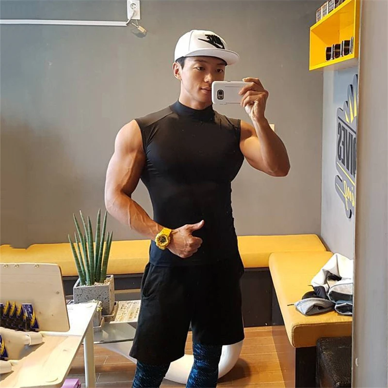 Compression Tight Clothing Gym - Sleeveless Undershirt recensione e prezzo
